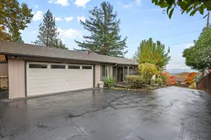 1891 NE Beacon Dr, Grants Pass, OR 97526 - Photo 1