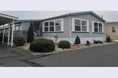 4200 Summers Lane #83, Klamath Falls, OR 97603 - Photo 1