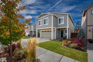 63221 NW Red Butte Ct, Bend, OR 97703 - Photo 1