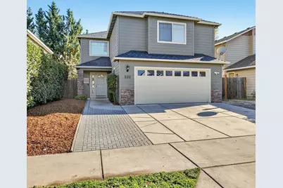 630 Spring Valley Drive, Medford, OR 97501 - Photo 1