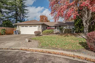 3037 Jenero Ct, Medford, OR 97504 - Photo 1