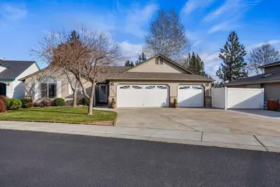 4218 SW Tommy Armour Lane, Redmond, OR 97756 - Photo 1