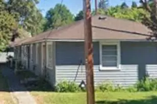 1929 Erie St, Klamath Falls, OR 97601 - Photo 1