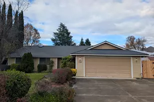 3349 Bryson Way, Medford, OR 97504 - Photo 1