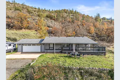 20400 Highway 62, Shady Cove, OR 97539 - Photo 1