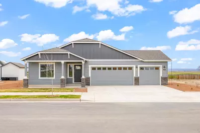 1256 NW Fairway Road #145, Madras, OR 97741 - Photo 1