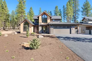 56457 Elk Run Dr, Bend, OR 97707 - Photo 1