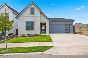 1668 NE Whistle Way, Prineville, OR 97754 - Photo 1