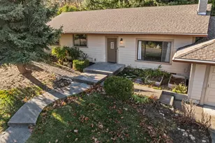 1430 Green Meadows Way, Ashland, OR 97520 - Photo 1