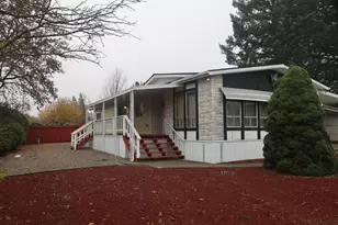 1125 SE Lee Roze Ln, Grants Pass, OR 97527 - Photo 1