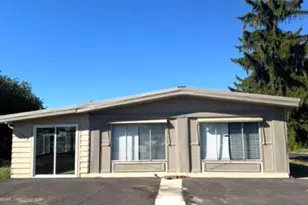 4609 Alt Ct, Klamath Falls, OR 97603 - Photo 1