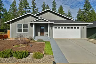 371 Cedar Ridge Dr, Cave Junction, OR 97523 - Photo 1