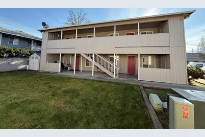 517 Western Avenue #17-20, Medford, OR 97501 - Photo 1