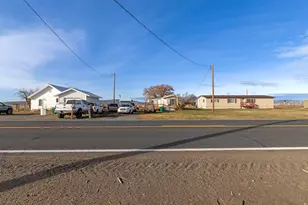8306 Homedale Rd, Klamath Falls, OR 97603 - Photo 1