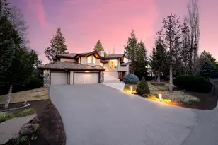 58010 Mulligan Ln, Sunriver, OR 97707 - Photo 1