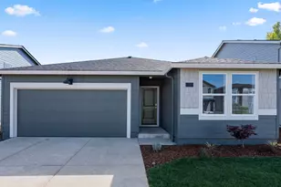 2625 Steadman Ave, Medford, OR 97501 - Photo 1