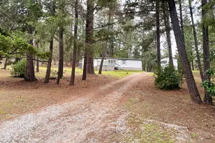 360 Hessar St, Grants Pass, OR 97527 - Photo 1