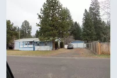 607 S 2nd Avenue, Chiloquin, OR 97624 - Photo 1