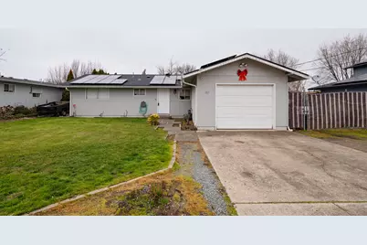 2441 N Keene Way Drive, Medford, OR 97504 - Photo 1