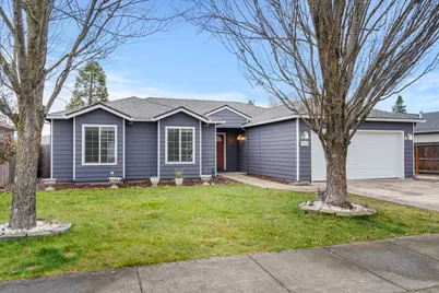 1642 Hollyhock Drive, Medford, OR 97504 - Photo 1