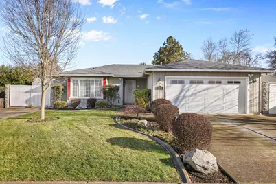 1378 Glengrove Avenue, Central Point, OR 97502 - Photo 1