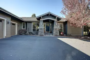 665 Nutcracker Dr, Redmond, OR 97756 - Photo 1