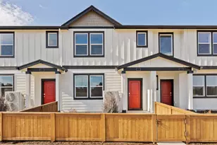 62743 Eagle Rd, Bend, OR 97701 - Photo 1