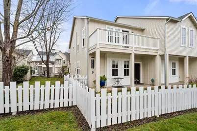 515 G Street #APT 120, Jacksonville, OR 97530 - Photo 1