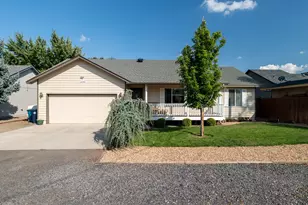 2240 SW 24th St, Redmond, OR 97756 - Photo 1