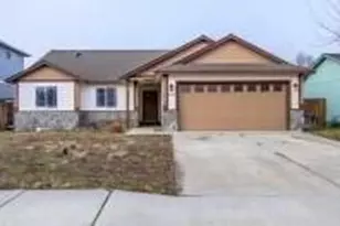 2485 NE 7th Ln, Redmond, OR 97756 - Photo 1