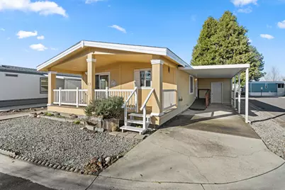 3431 S Pacific Highway #SPC 17, Medford, OR 97501 - Photo 1