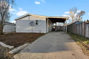 4647 Winter Ave, Klamath Falls, OR 97603 - Photo 1