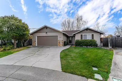 2725 Trout Circle, Grants Pass, OR 97527 - Photo 1