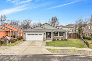 14 Scholarship Way, Medford, OR 97501 - Photo 1