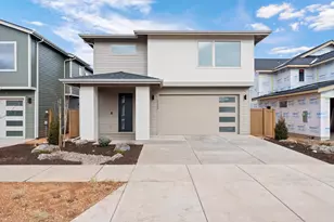 61166 SE Berkshire Wy, Bend, OR 97702 - Photo 1