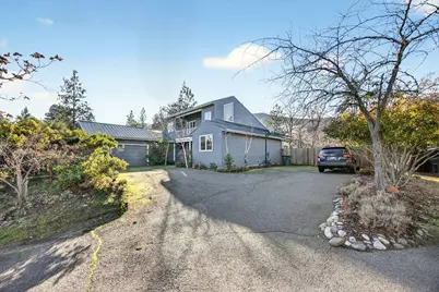 143 Ridge Road, Ashland, OR 97520 - Photo 1