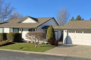 3555 Southvillage Dr, Medford, OR 97504 - Photo 1