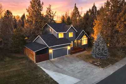 789 SE Airpark Drive, Bend, OR 97702 - Photo 1