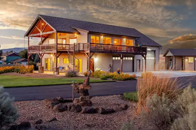 12855 SW Ayres Lane, Powell Butte, OR 97753 - Photo 1