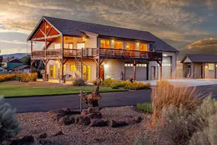 12855 SW Ayres Ln, Powell Butte, OR 97753 - Photo 1