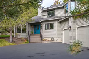 1648 NW Summit Dr, Bend, OR 97703 - Photo 1