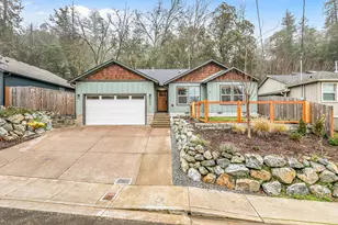 1546 Poplar Dr, Grants Pass, OR 97527 - Photo 1