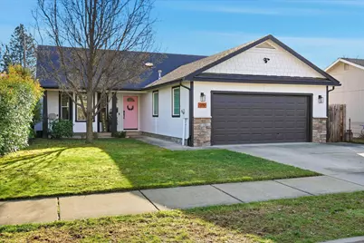 919 Murray Avenue, Medford, OR 97501 - Photo 1