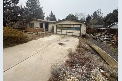 1030 SE Castlewood Drive, Bend, OR 97702 - Photo 1