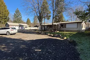 511 Park Dr, Shady Cove, OR 97539 - Photo 1