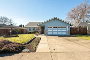 3063 Nettie Way, Medford, OR 97504 - Photo 1