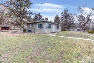 954 SW Crestview Rd, Prineville, OR 97754 - Photo 1