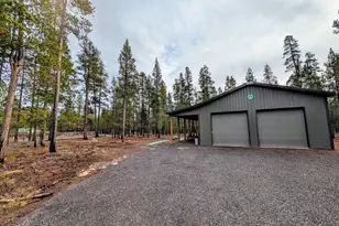 15725 Sparks Dr, La Pine, OR 97739 - Photo 1