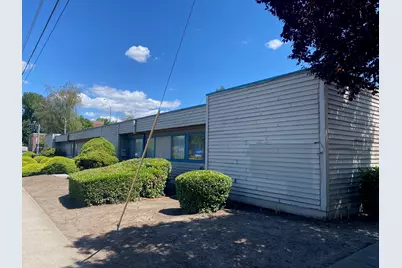 1175 Royal Avenue, Medford, OR 97504 - Photo 1