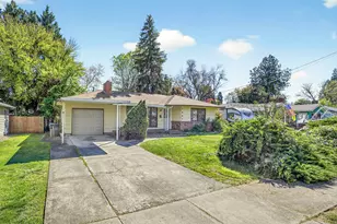 1441 Jasper St, Medford, OR 97501 - Photo 1